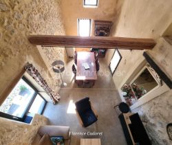 A louer MAISON  DE MAîTRE  UZES