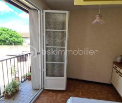 A louer APPARTEMENT T3 78 M2  NIMES