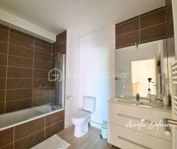 A louer MAISON  CONTEMPORAINE BORD DE MER SERIGNAN