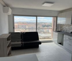 A louer APPARTEMENT DUPLEX NEUF T3 53 M2 BORD DE MER VALRAS PLAGE