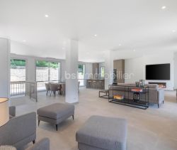 A louer MAISON  6 PIECES 243 M2  MOUGINS