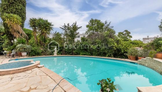 A louer MAISON  3 PIECES 90 M2 BORD DE MER HYERES