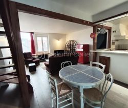 A louer APPARTEMENT DUPLEX T3 50 M2 BORD DE MER HONFLEUR