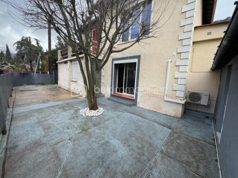 A louer MAISON  3 PIECES 99 M2 BORD DE MER TOULON