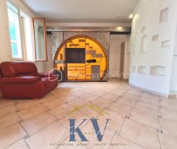 A louer APPARTEMENT T5 86 M2  MONTPELLIER