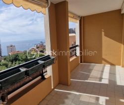 A louer APPARTEMENT T4 78 M2 TERRASSE VUE MER BEAUSOLEIL