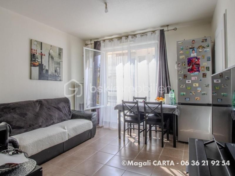 A louer APPARTEMENT T2 35 M2 BORD DE MER LA SEYNE SUR MER