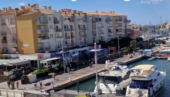 A vendre APPARTEMENT T3 54 M2 BORD DE MER LE CAP D AGDE