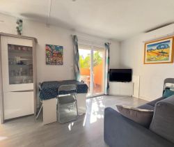 A vendre APPARTEMENT T2 27 M2 TERRASSE PLAGE à PIED LE CAP D AGDE