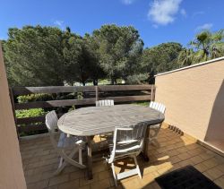 A vendre APPARTEMENT T4 49 M2 TERRASSE BORD DE MER LE CAP D AGDE