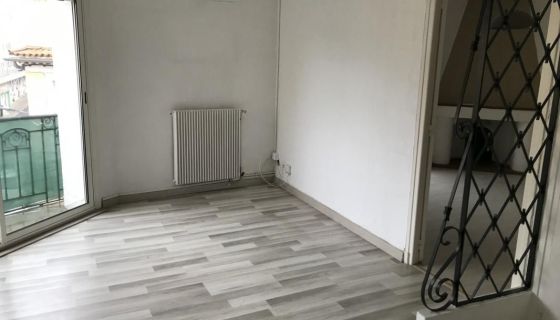 A louer APPARTEMENT T3 59 M2  BEZIERS