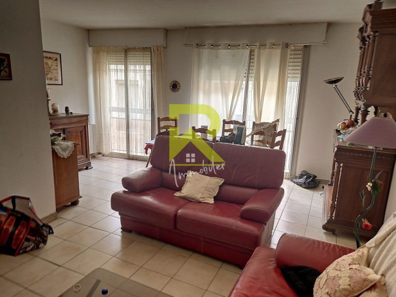 A louer APPARTEMENT T4 83 M2  BEZIERS