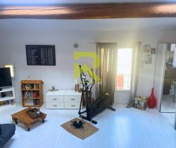 A vendre LOFT  74 M2 TERRASSE BORD DE MER AGDE