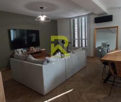 A louer APPARTEMENT T4 123 M2  BEZIERS