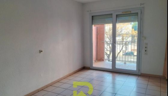 A louer STUDIO  30 M2 TERRASSE  BEZIERS