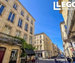 A louer APPARTEMENT T4 100 M2  BORDEAUX