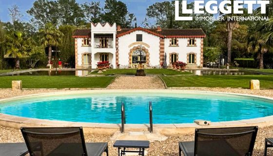 A louer MAISON  CONTEMPORAINE BORD DE MER ARLES