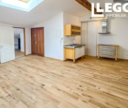 A louer APPARTEMENT T3 100 M2  BORDEAUX