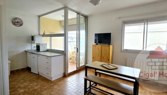 A louer STUDIO  26 M2 TERRASSE BORD DE MER PORT LA NOUVELLE