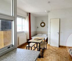 A louer STUDIO  26 M2 TERRASSE BORD DE MER PORT LA NOUVELLE