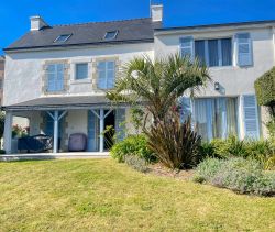 vente Belle Propriété vue mer sur le port de Doëlan