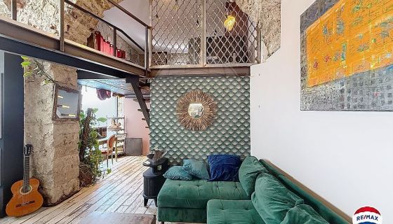 A louer LOFT T3 72 M2 BORD DE MER AJACCIO