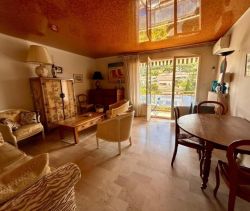 A louer APPARTEMENT T3 69 M2 PLAGE à PIED SAINTE MAXIME