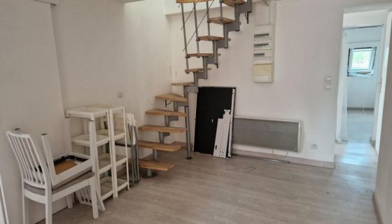 A louer APPARTEMENT DUPLEX T5 56 M2  LISIEUX