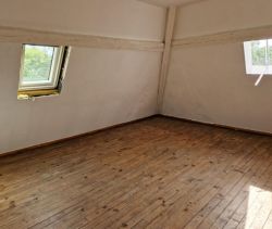 A louer APPARTEMENT DUPLEX T5 56 M2  LISIEUX