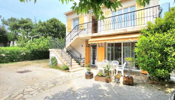 A vendre MAISON CHATEAU GOMBERT 151 MÂ² HAB / TERRAIN PLAT 600 MÂ² 13013 Marseille 13Eme