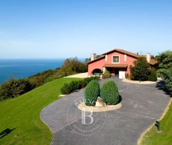 A louer MAISON  CONTEMPORAINE BORD DE MER SAN SEBASTIáN