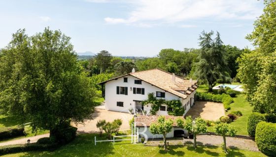 A vendre PROPRIéTé BORD DE MER BIDART