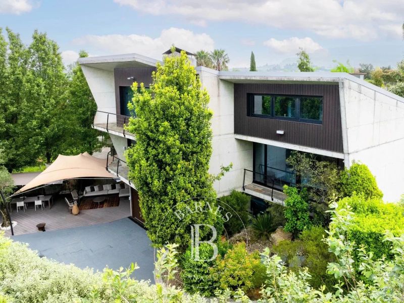 A vendre MAISON  CONTEMPORAINE BORD DE MER SAN SEBASTIáN