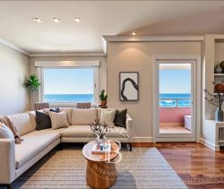A vendre  APPARTEMENT 110 M² FACE A LA PLAGE DE ZURRIOLA  