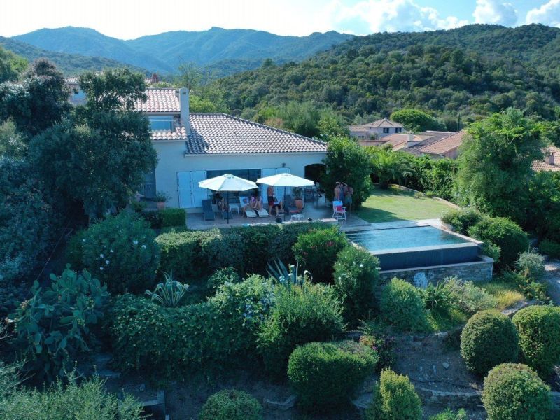 A vendre Magnifique villa 6 PIECES vue Mer Cala D'Oro  SOLENZARA