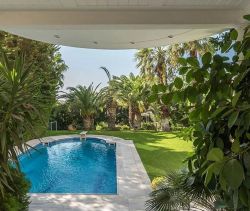 A vendre Merveilleuse villa de luxe 7 PIECES 800 M² VUE MER Voula  