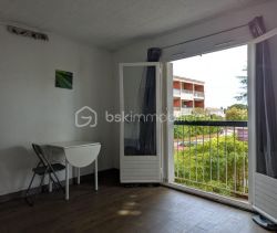 A louer STUDIO  19 M2 BORD DE MER BANDOL