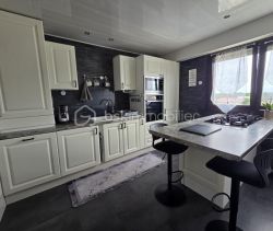 A louer APPARTEMENT T3 73 M2  DAX