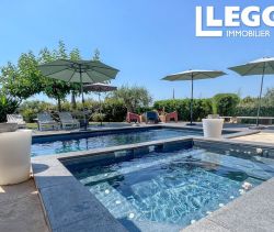 A louer APPARTEMENT T6 284 M2 TERRASSE  MONTAUROUX