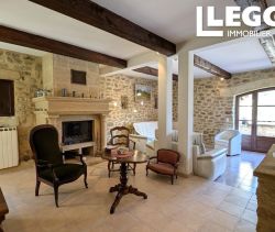 A vendre MAISON  DE MAîTRE  SAUVETERRE