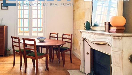 A louer APPARTEMENT T4 112 M2  BORDEAUX