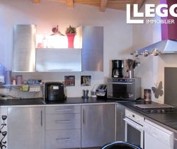 A louer MAISON  DE MAîTRE  UZES