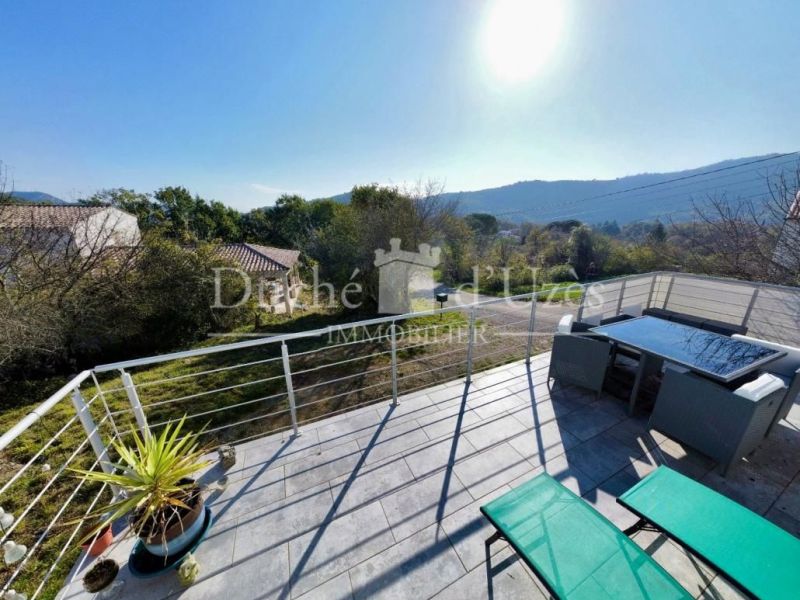 A louer MAISON  CONTEMPORAINE  MEYRANNES