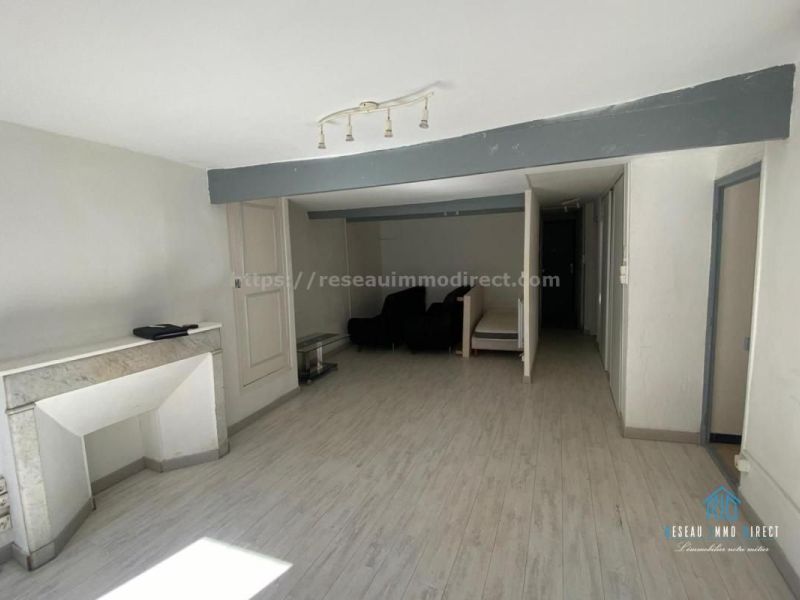 A louer STUDIO  51 M2  DRAGUIGNAN