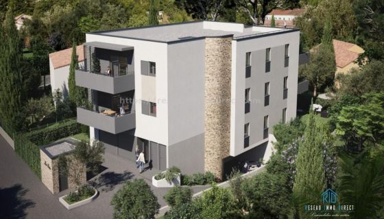A louer APPARTEMENT DE PRESTIGE T3 70 M2 TERRASSE BORD DE MER FREJUS