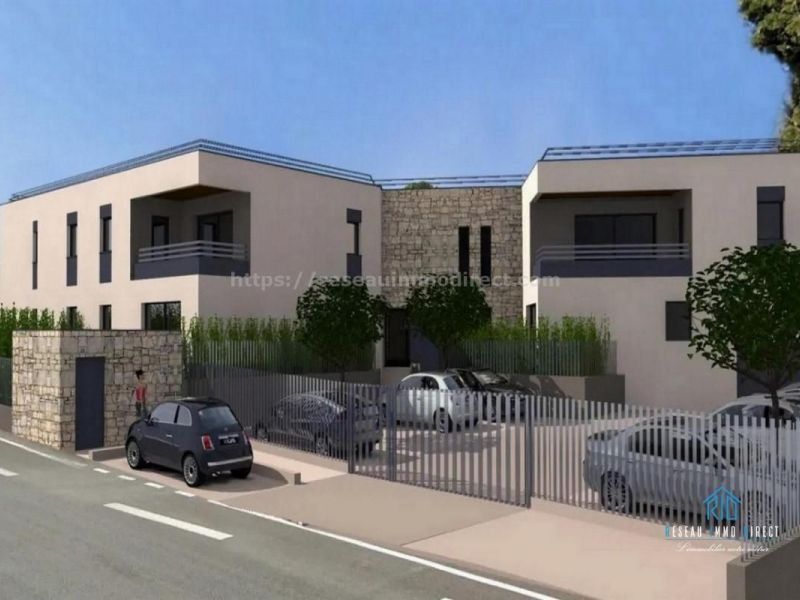 A louer APPARTEMENT T3 85 M2 TERRASSE BORD DE MER FREJUS