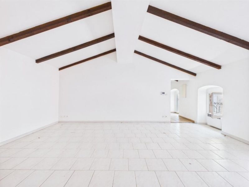 A louer STUDIO DUPLEX  41 M2 BORD DE MER AJACCIO