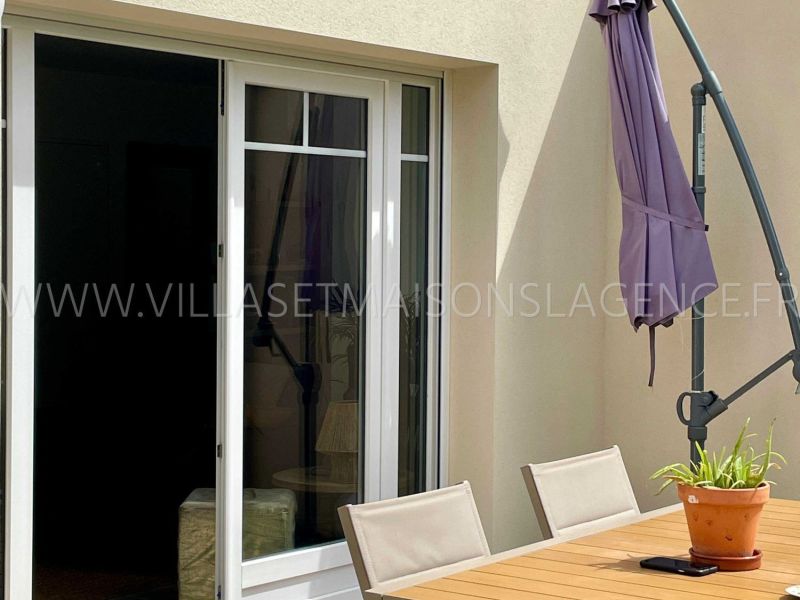 A vendre APPARTEMENT T4 80 M2 TERRASSE BORD DE MER ANDERNOS LES BAINS