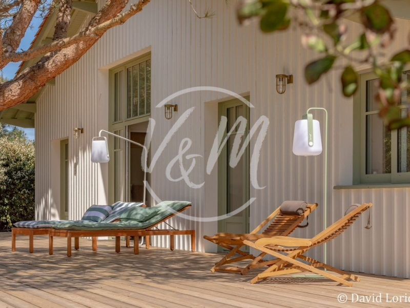 A vendre MAISON  D'ARCHITECTE BORD DE MER LEGE CAP FERRET