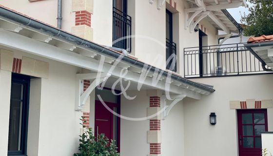 A vendre MAISON  CONTEMPORAINE BORD DE MER ANDERNOS LES BAINS